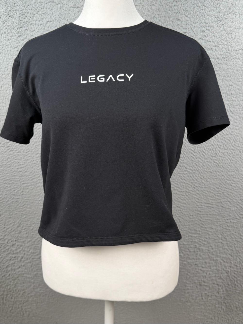 BYLT Basic Signature Shirt Womens XS Black Cropped Short Sleeve Relax Active
